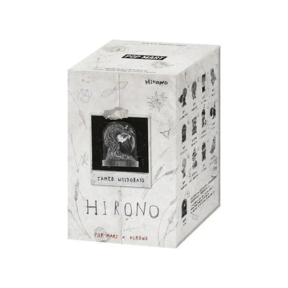 Caja sorpresa de la serie Hirono TAMED WILDGRASS de POP MART