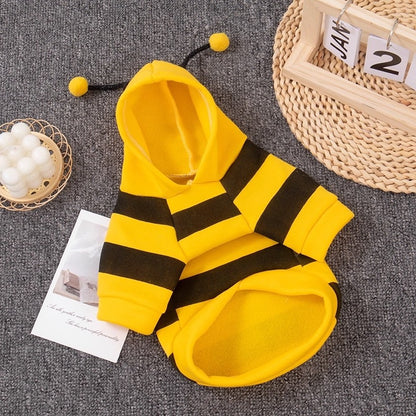 Abrigo de invierno calido de forro polar para perros pequeños con un adorable diseño de abeja